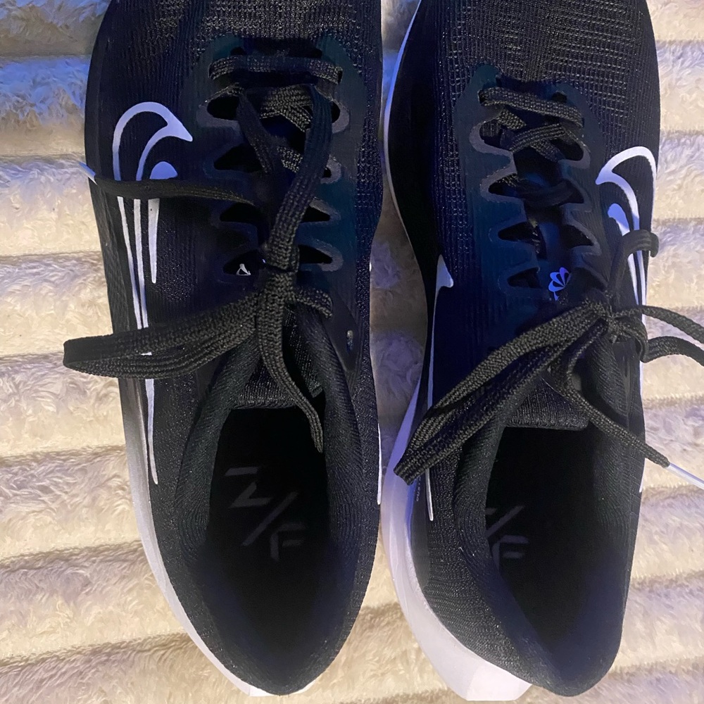 Nike ZOOM FLY 5 black and white running shoes 1x used